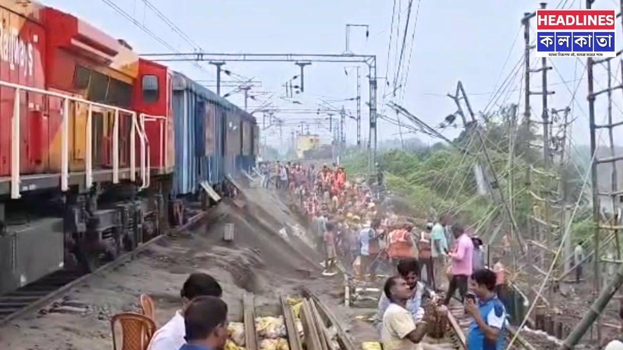 ফরাক্কায় রেললাইনে ধস: উত্তরবঙ্গগামী ট্রেন চলাচল ব্যাহত, শনিবারও বহু ট্রেন বাতিল; তবে দ্রুত স্বাভাবিক হওয়ার আশ্বাস রেলের